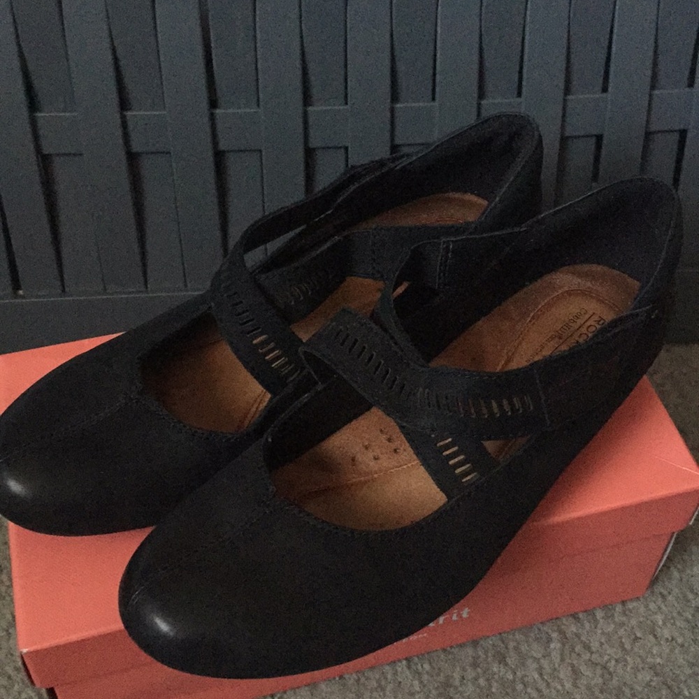 ROCKPORT Wedges Size 8 Black Cushioned Heel